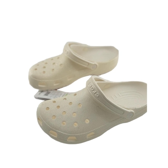 NWT Crocs Footwear Unisex M10 W12 Beige Classic SlipOn Ventilated Adjusted Heel - Picture 2 of 15